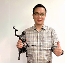 艾奎斯铁艺  陈培科